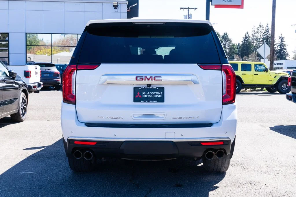 Used 2024 White GMC Denali image 6