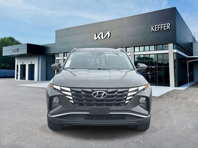 Used 2022 Gray Hyundai SEL Convenience image 3