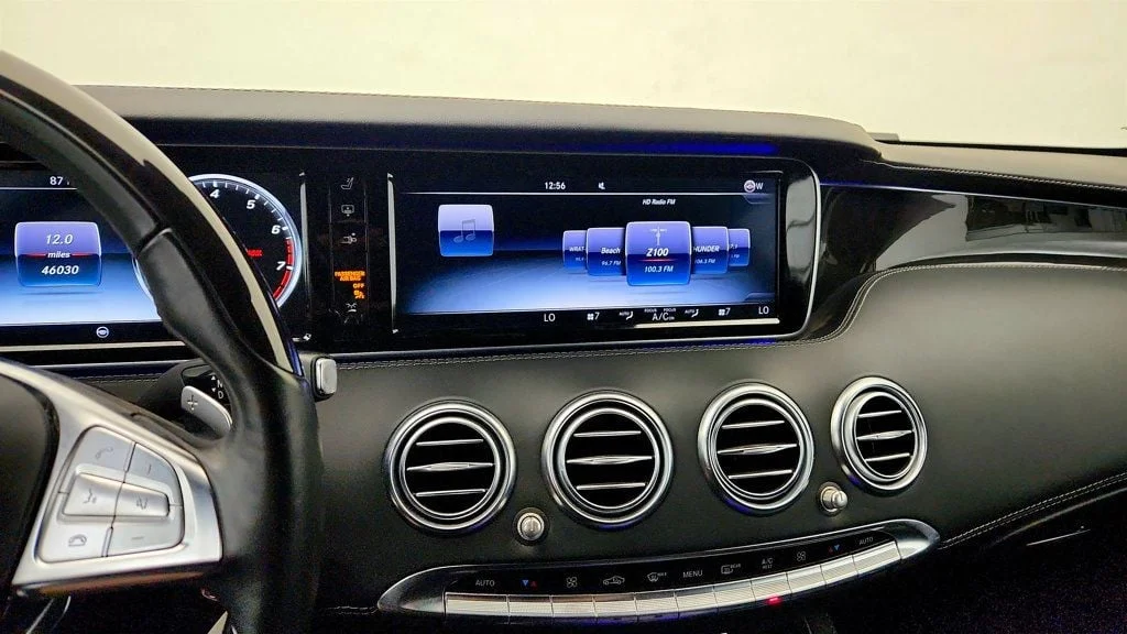 Used 2016 designo Diamond White Metallic Mercedes-Benz 2dr Coupe S 550 4MATIC® w/ Sport Pkg & Premium 1 Pkg image 17