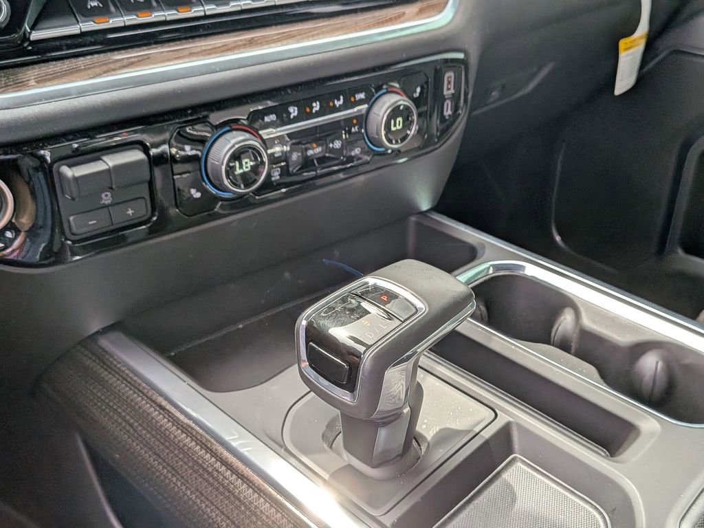 2025 Chevrolet Silverado 1500 LT - Photo 20