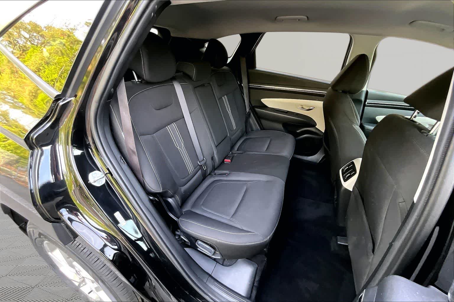 Used 2024 Black Pearl Hyundai SEL image 18