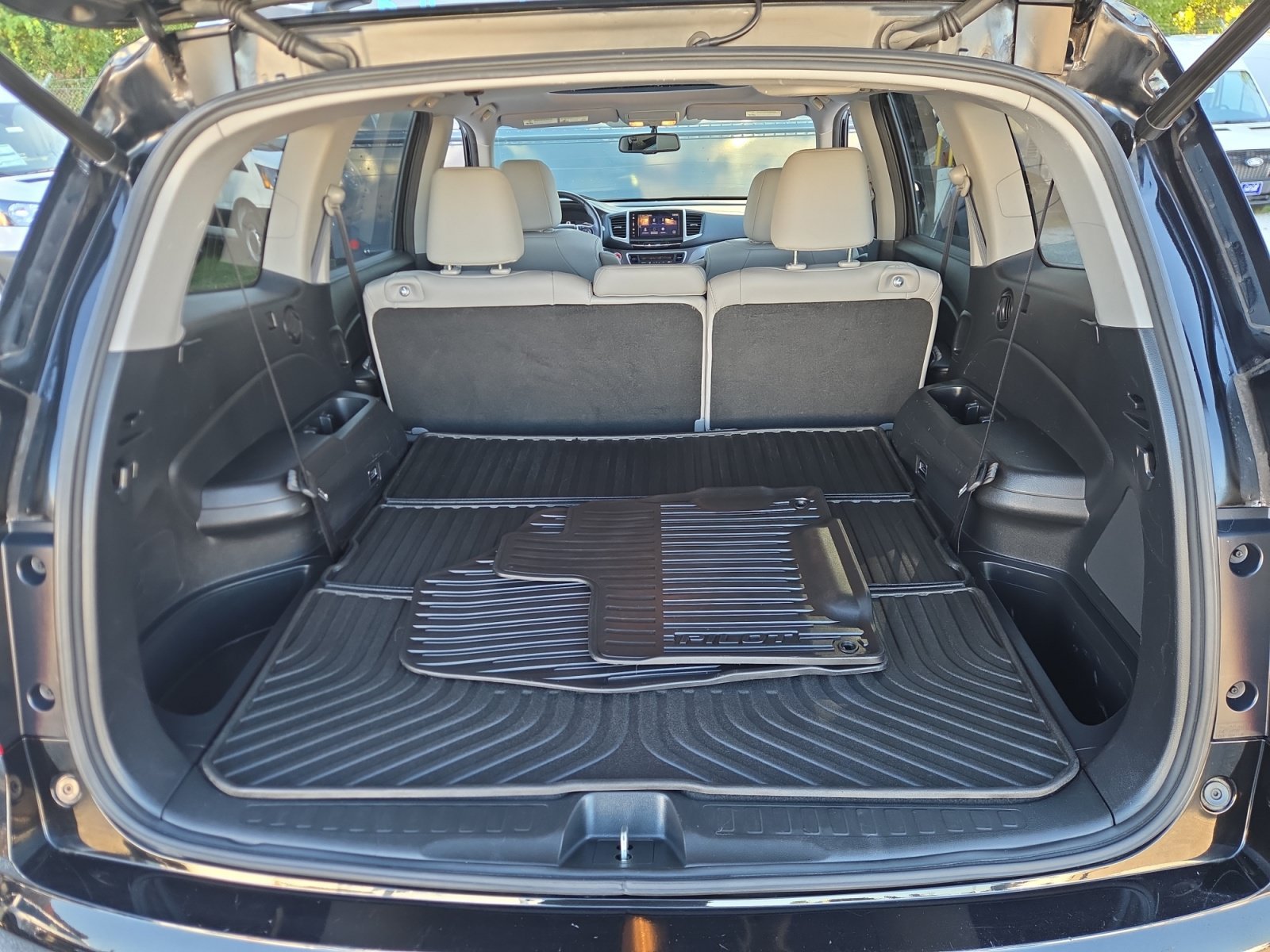 2017 Honda Pilot EX-L - Photo 17
