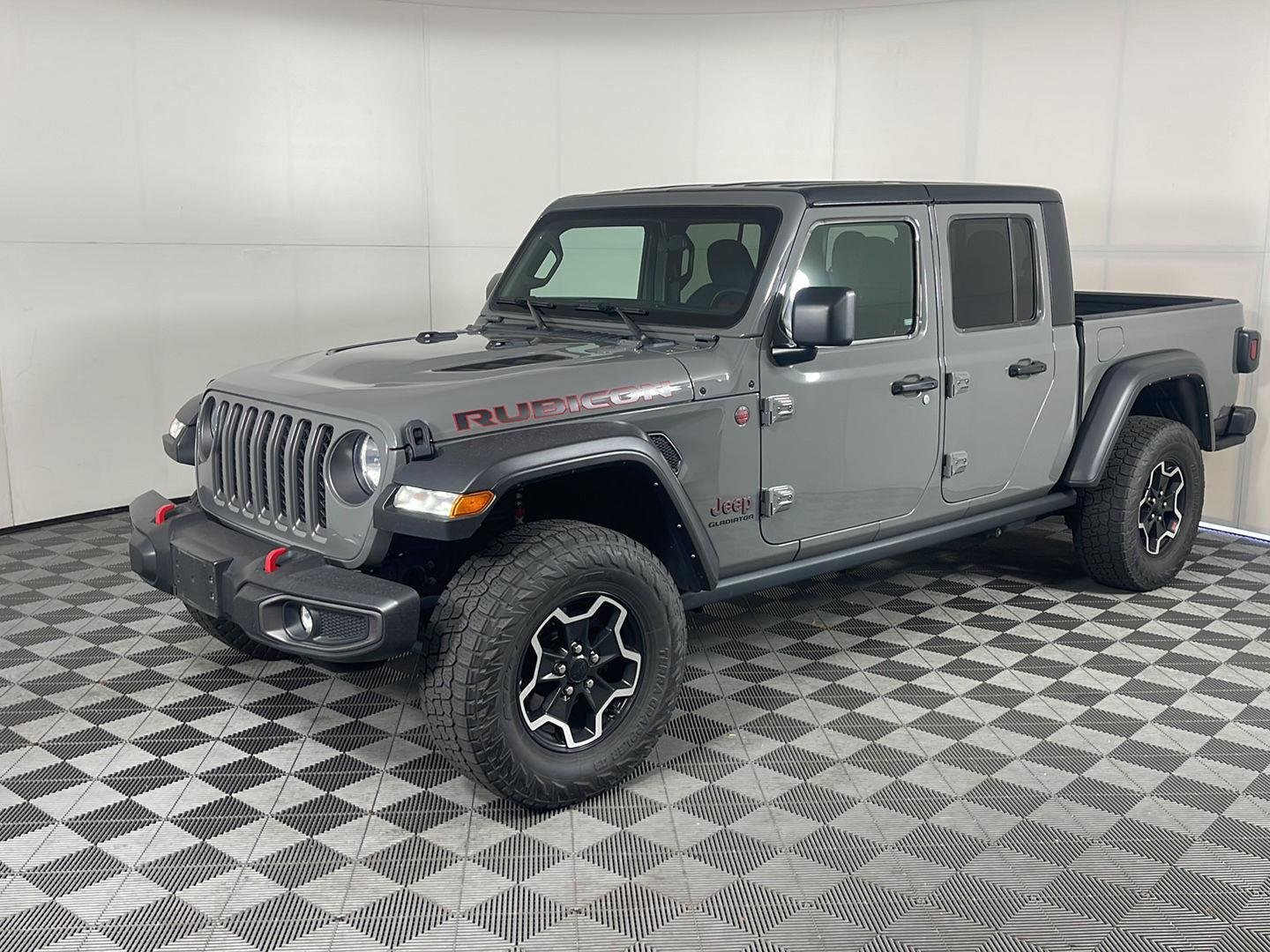 Used 2021 Sting-Gray Clearcoat Jeep Rubicon image 1