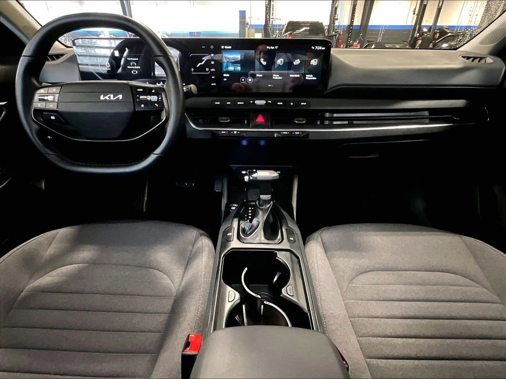 Used 2025 Blue Kia EX image 21