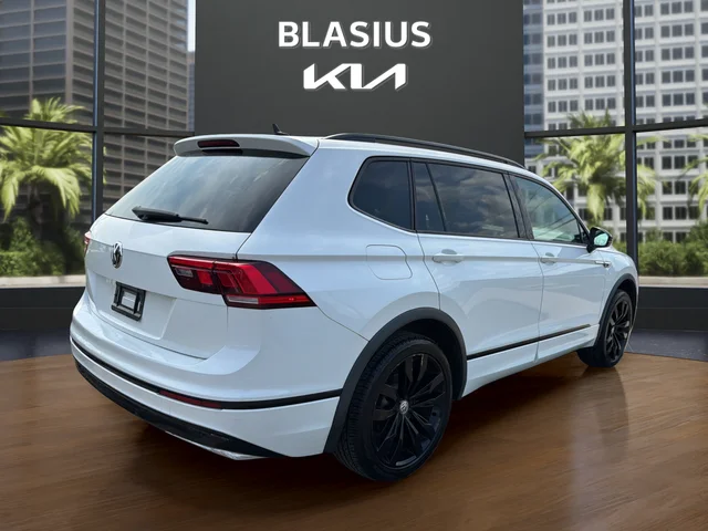 Used 2020 White Volkswagen 2.0T SE R-Line Black image 5