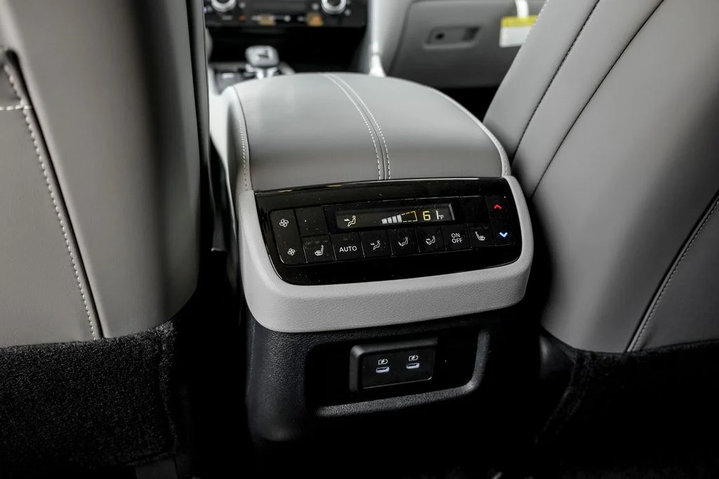 New 2027 MINERAL BLACK INFINITI Luxe AWD image 19