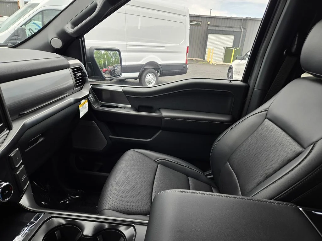 New 2026 Gray Ford Lariat image 10