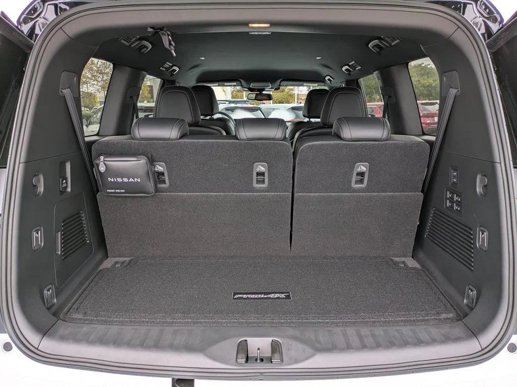 2026 Nissan Armada PRO-4X - Photo 13