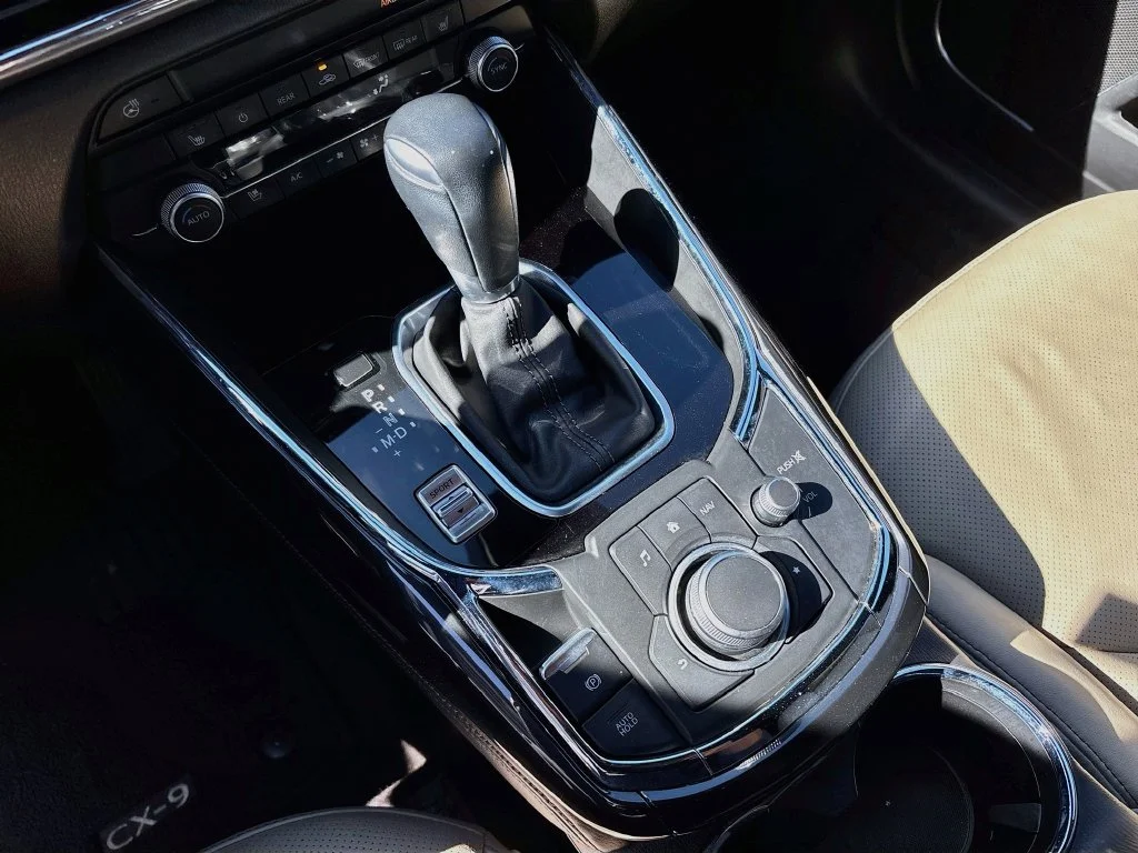 Used 2020 Machine Gray Mazda Grand Touring image 17