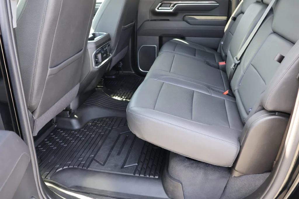 Used 2025 Black Chevrolet LTZ image 20