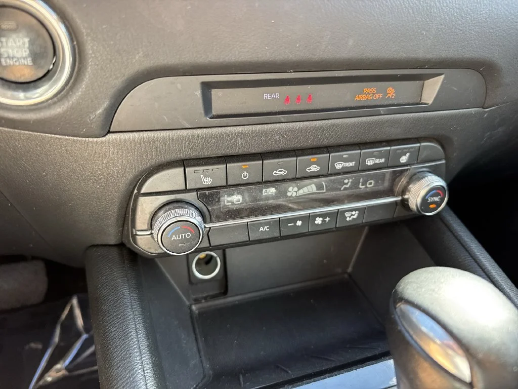 Used 2024 Quartz Metallic Mazda 2.5 S Preferred Package image 51