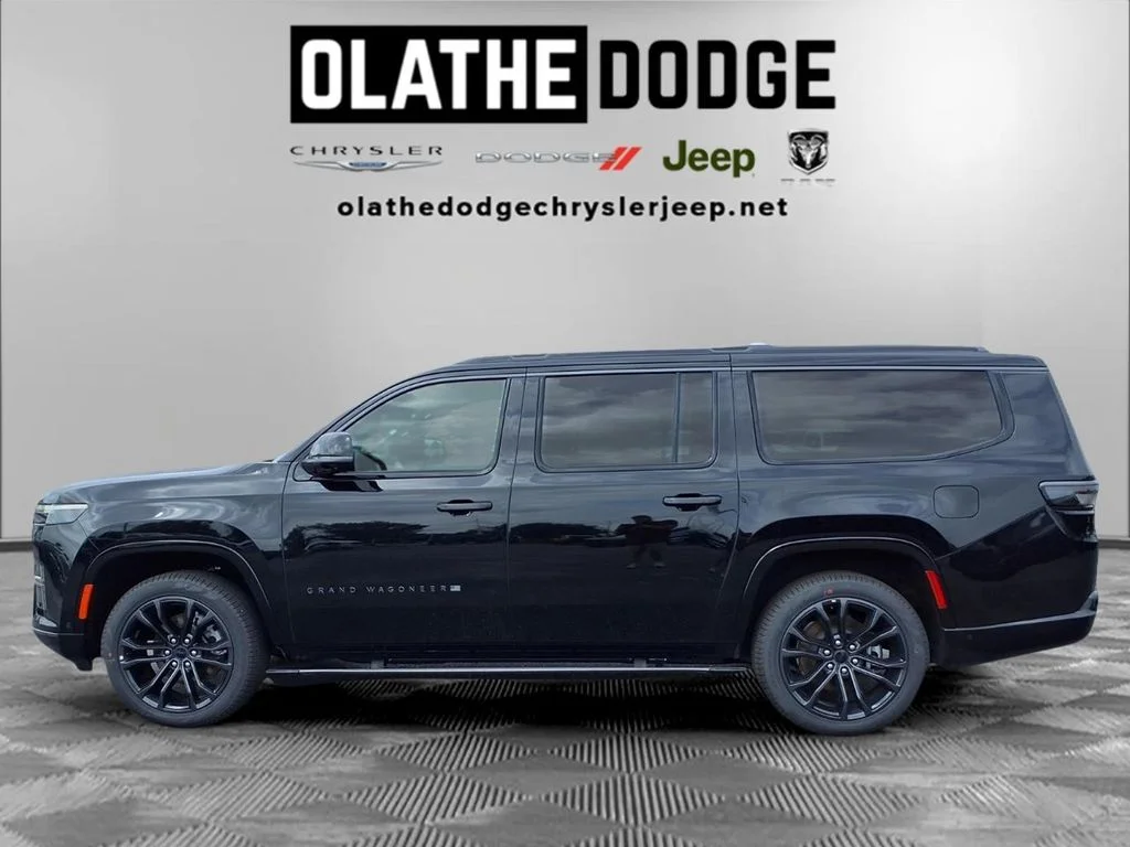 New 2026 High Gloss Black Exterior Paint Jeep Summit Obsidian image 17