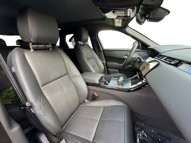 New 2026 Santorini Black Land Rover P250 Base image 16