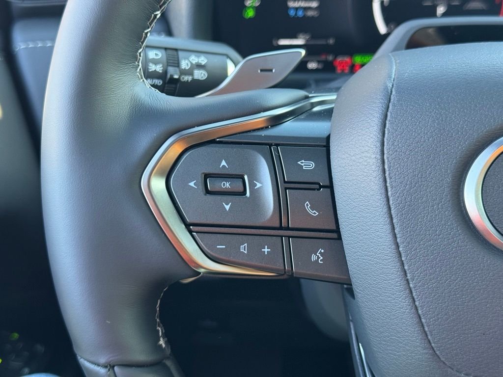 2025 Lexus LX 700h Luxury - Photo 27