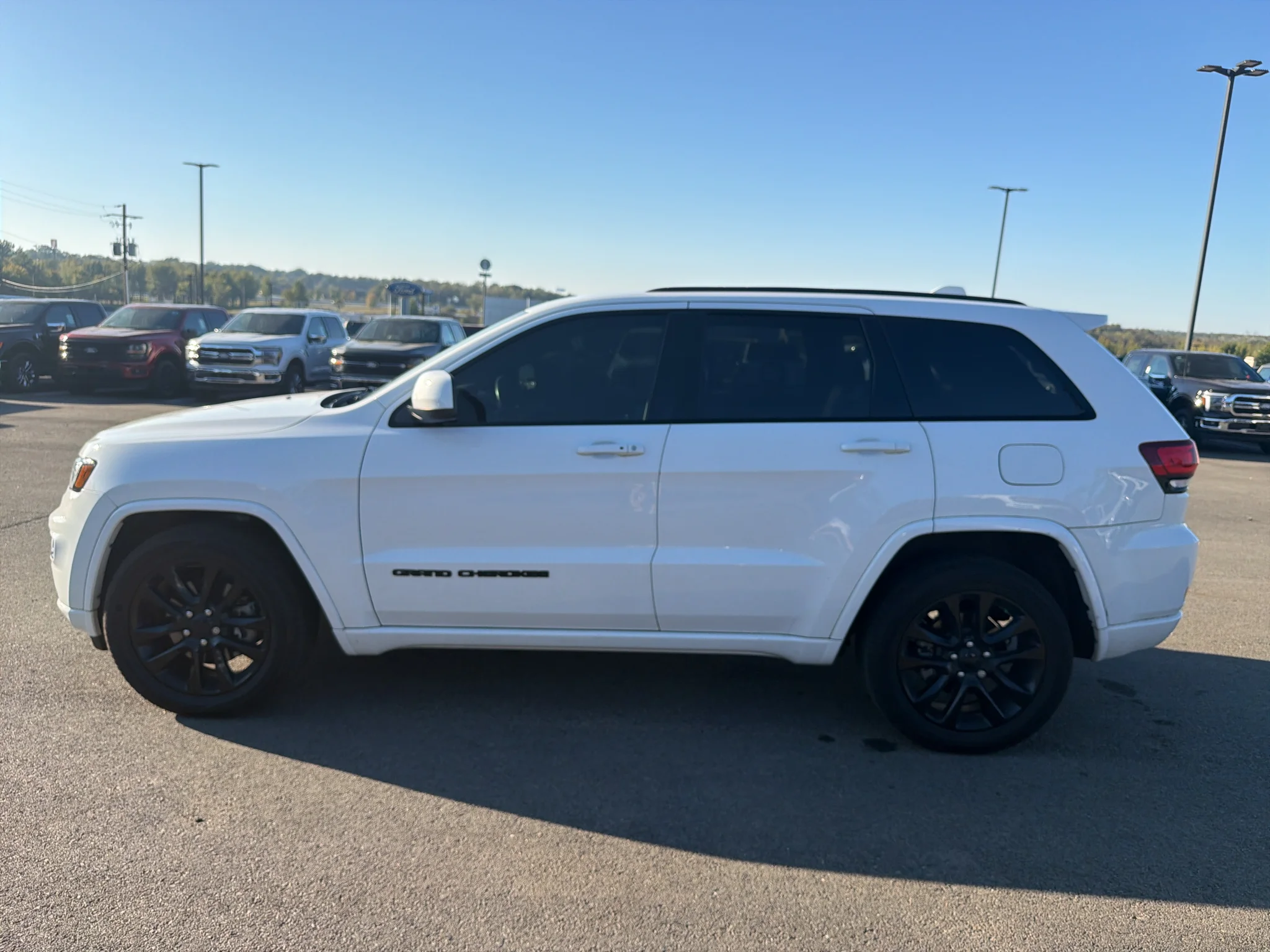 Used 2021 Bright White Clearcoat Jeep Laredo X image 2
