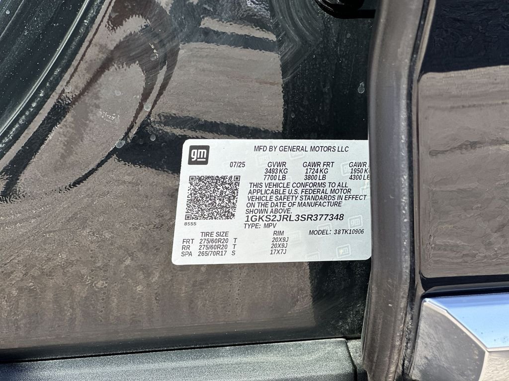 Certified Used 2025 Onyx Black GMC Denali image 33