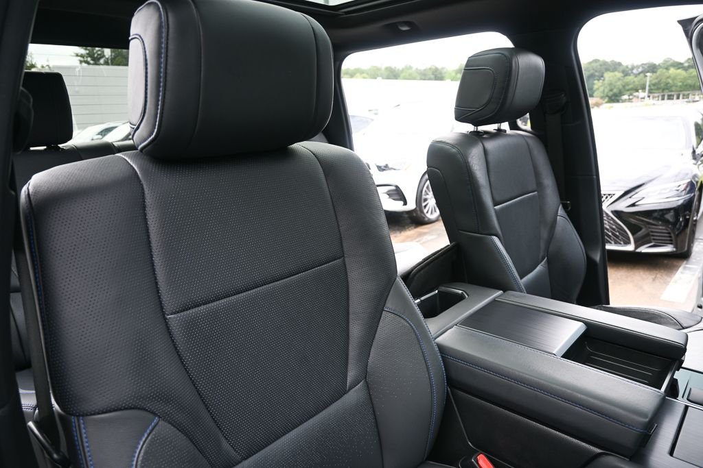 Used 2022 Silver Toyota Platinum image 20