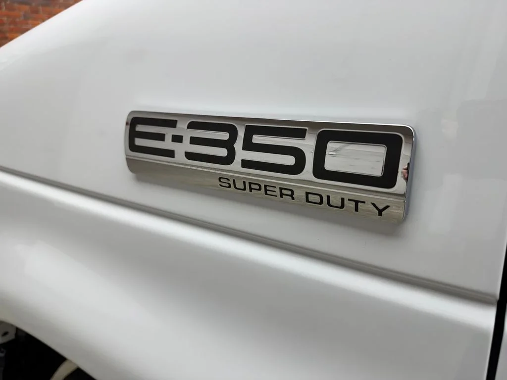 New 2027 White Ford Base image 27
