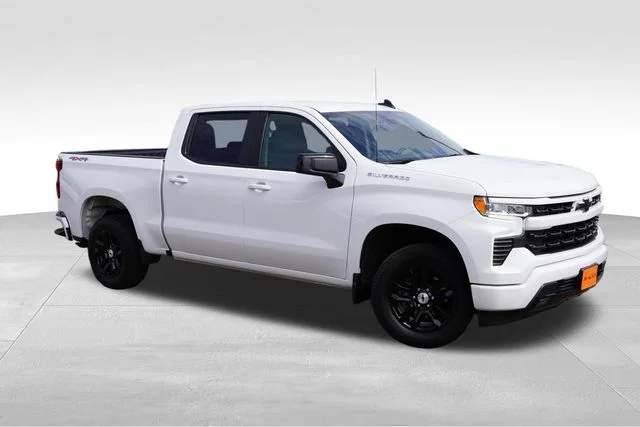 Used 2026 White Chevrolet RST image 2