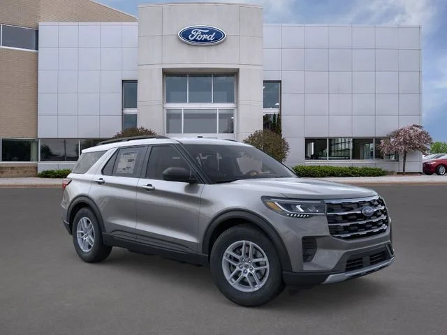 New 2026 Gray Metallic Ford Active image 7