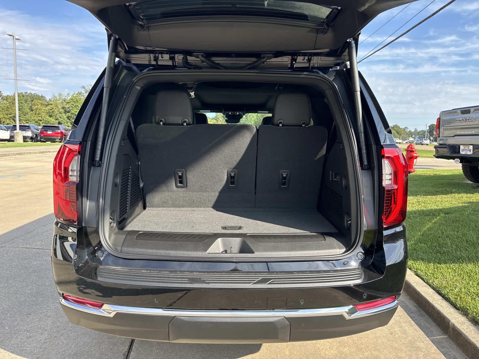 2027 GMC Yukon Elevation - Photo 7