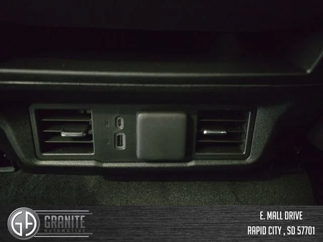 2026 GMC Sierra 3500HD SLE - Photo 35
