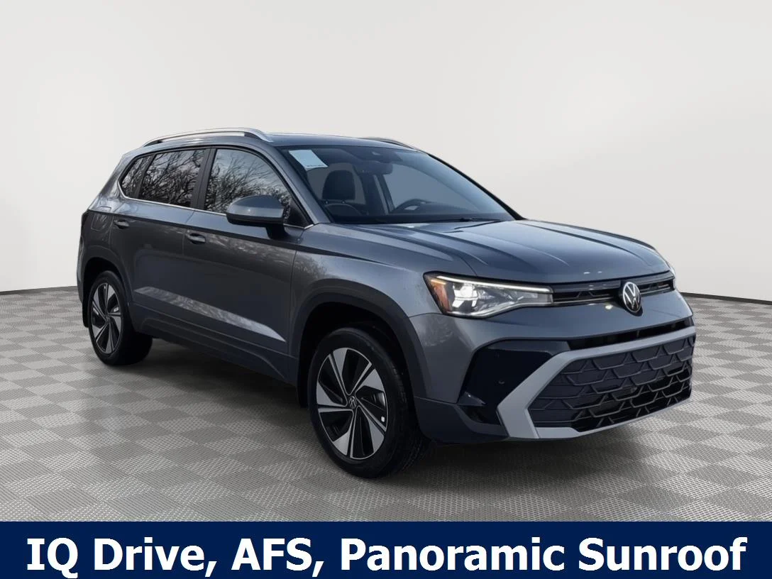 New 2026 PLATINUM GRAY Volkswagen SE image 1