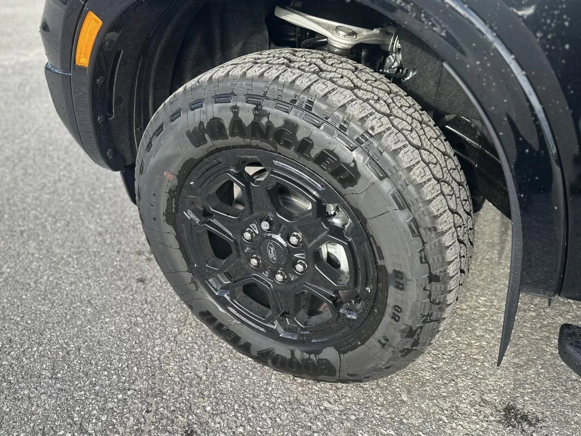 New 2026 Black Ford XLT image 9