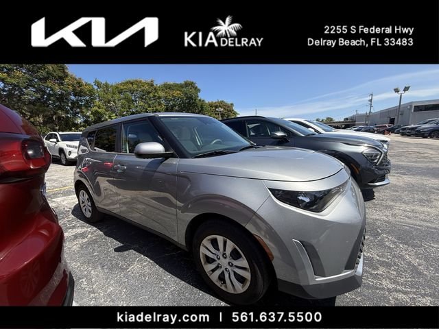 KNDJ23AUXP7886301