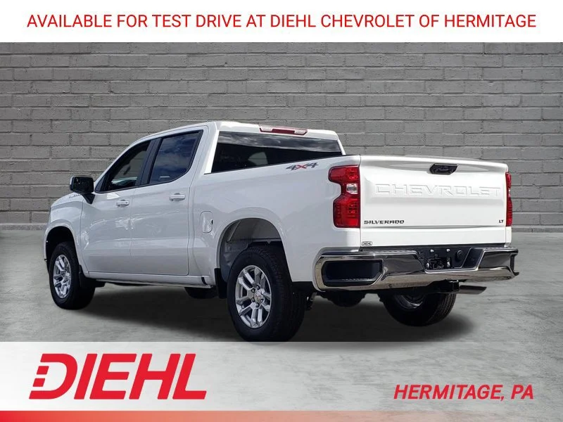 New 2026 Summit White Chevrolet LT (2FL) image 4
