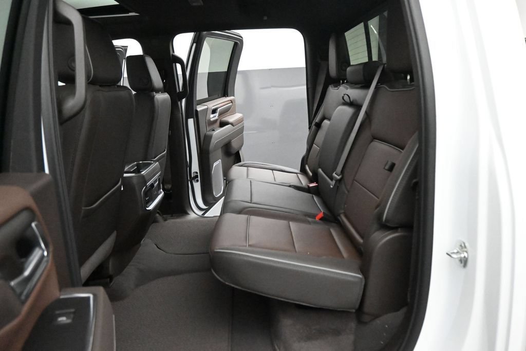 2026 GMC Sierra 3500HD Denali - Photo 21