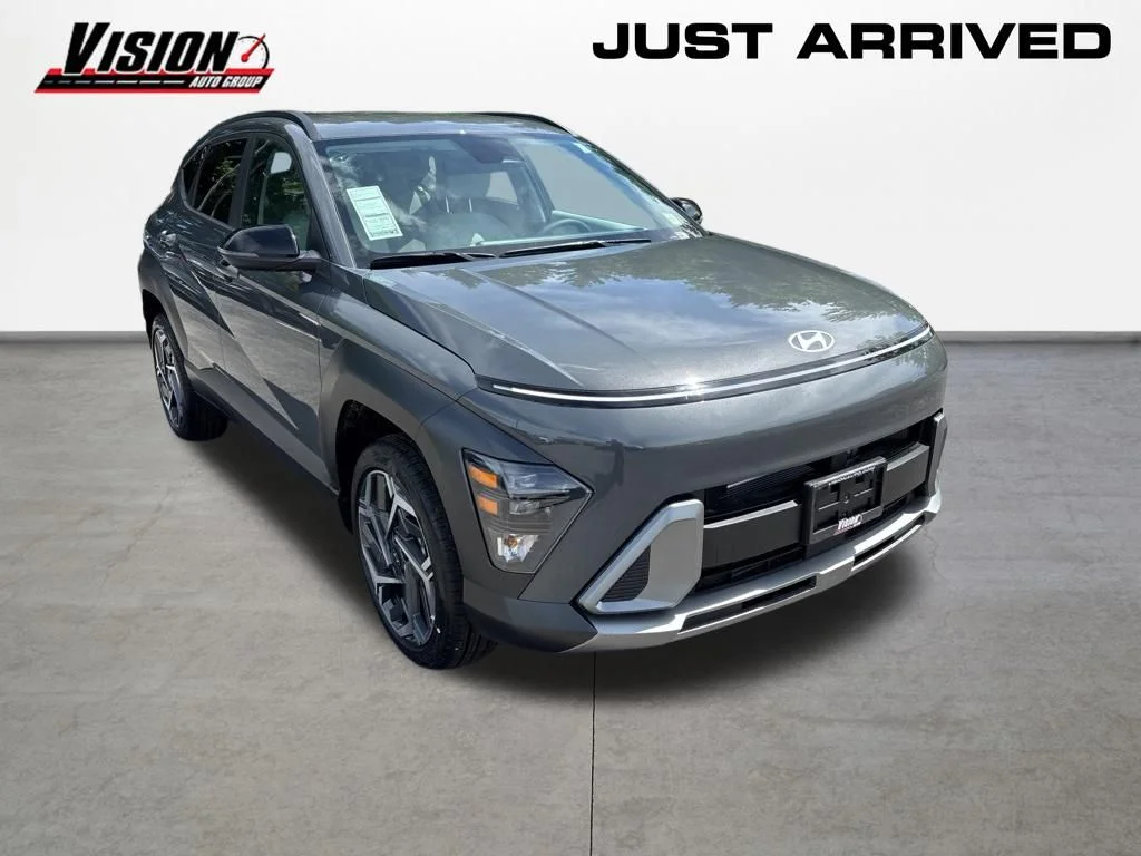 New 2026 Gray Hyundai SEL Premium image 8