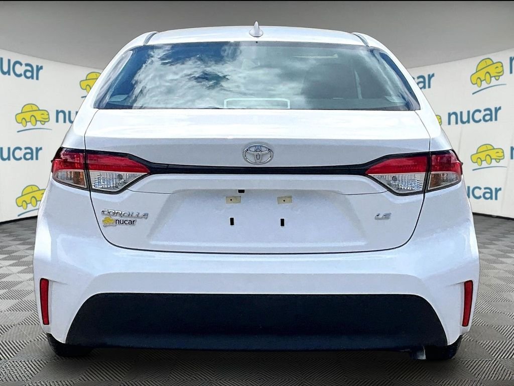 Used 2025 White Toyota LE image 5