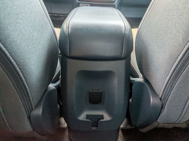 Used 2023 Blue Ford XLT image 16