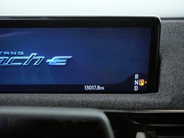 Used 2025 White Ford Premium image 14
