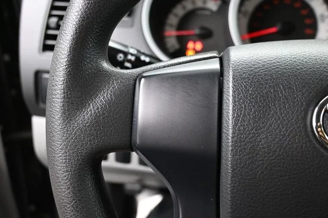 Used 2013 Black Toyota Base image 18