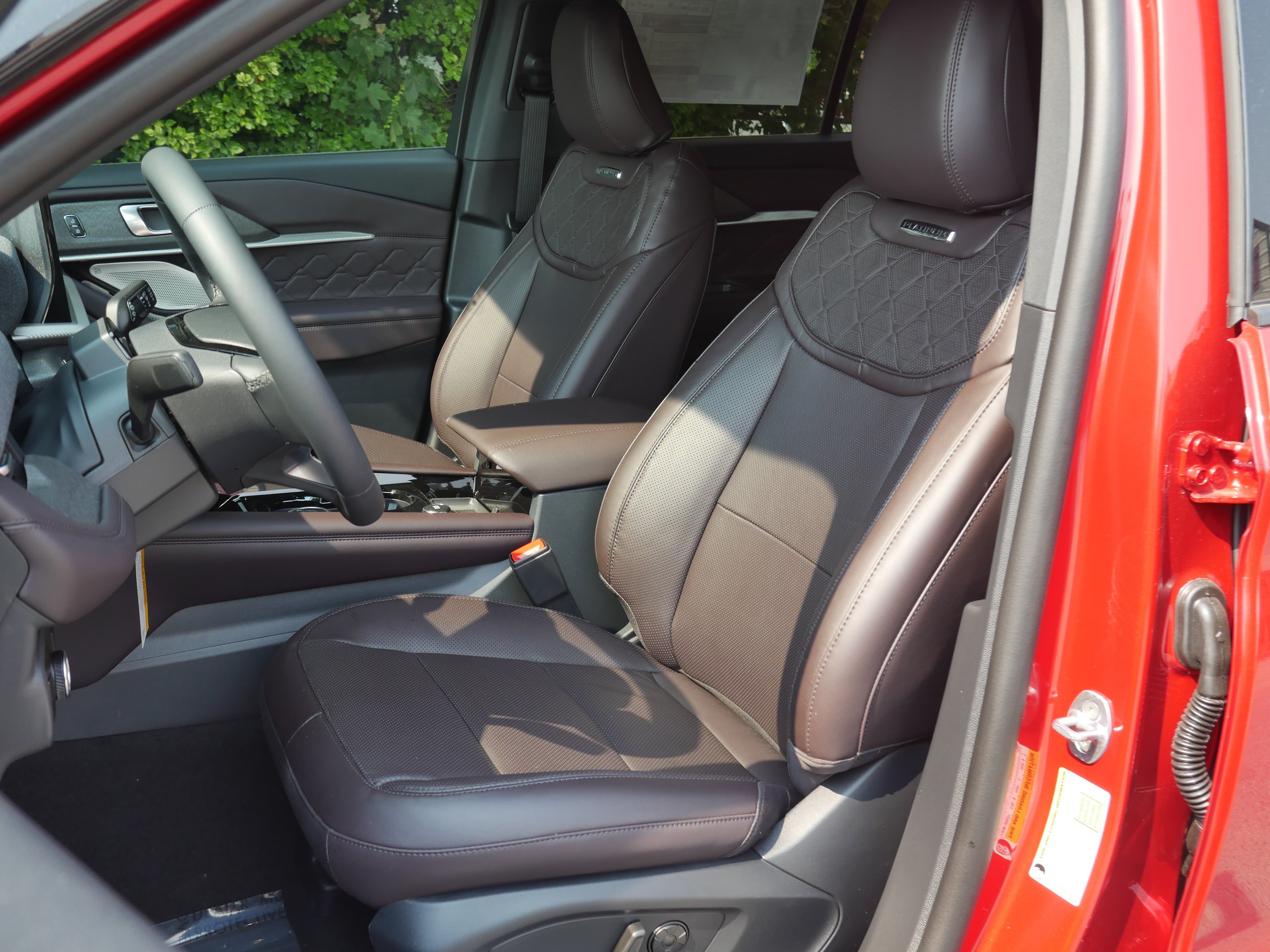 New 2026 Rapid Red Metallic Tinted Clearcoat Ford Platinum™ image 40
