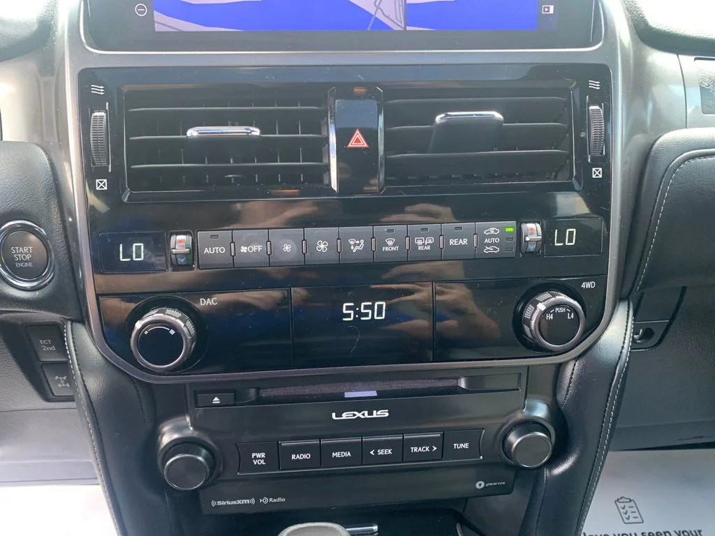 Used 2023 Black Lexus 460 image 25