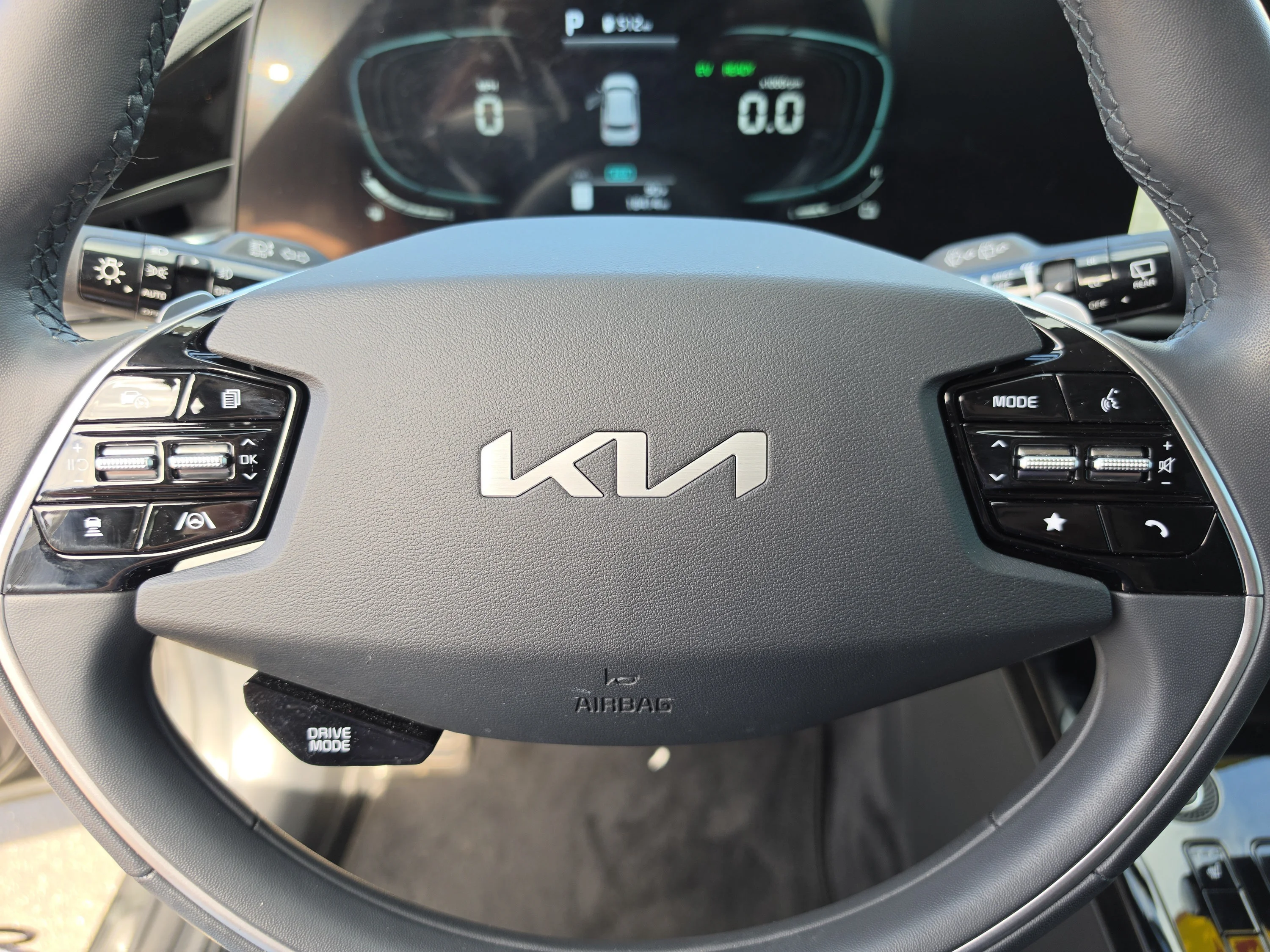 Used 2023 Graphite Gray Kia EX Touring image 36