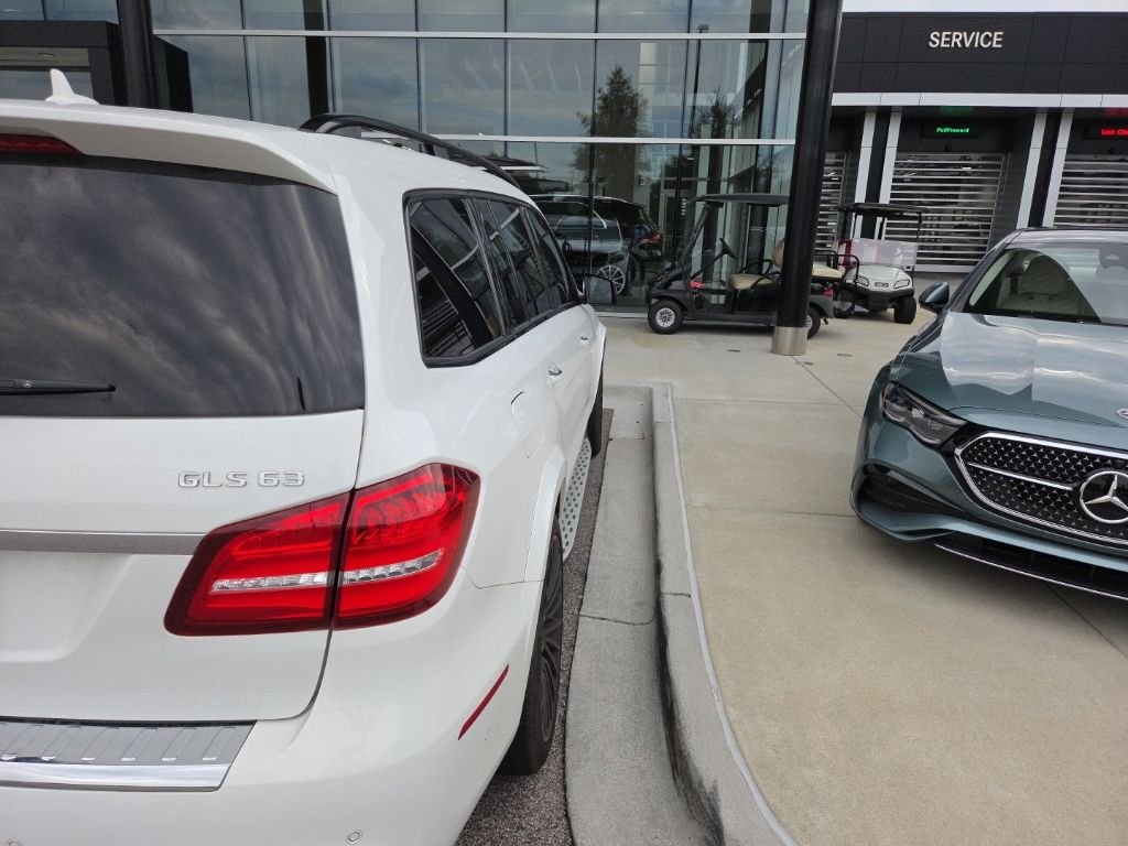 Used 2018 Polar White Mercedes-Benz GLS 63 AMG® image 8