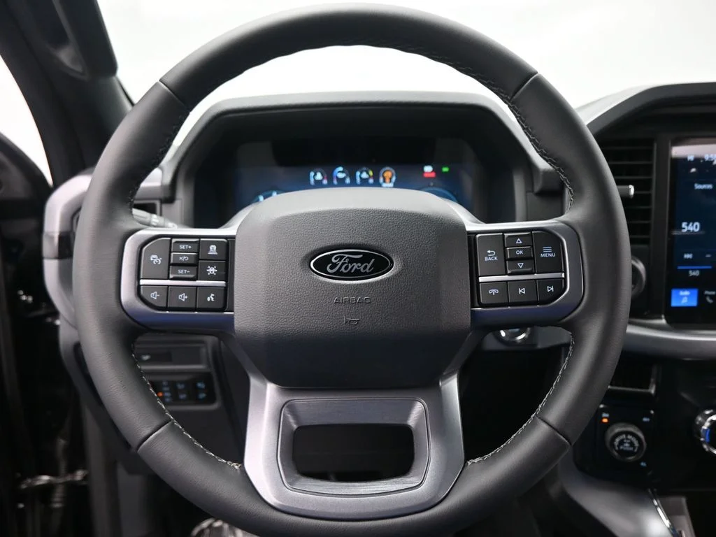New 2026 Agate Black Metallic Ford XLT image 15