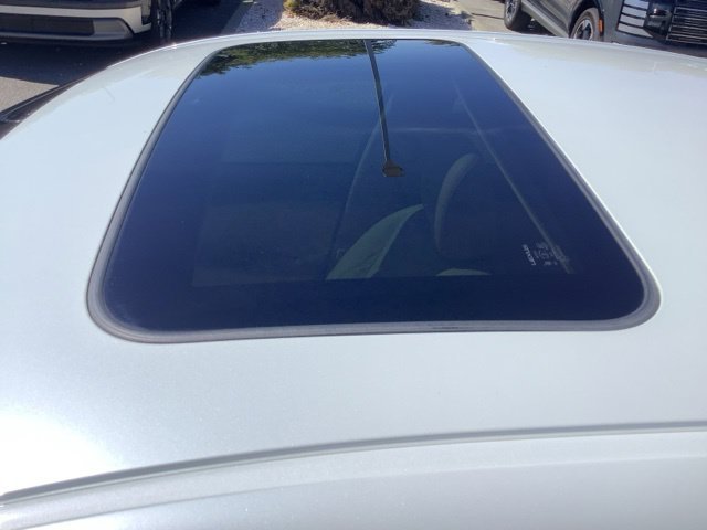 2010 Lexus ES 350 - Photo 25