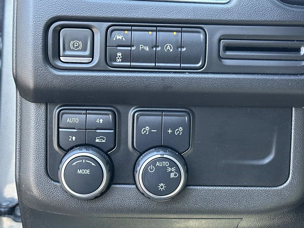 2023 Chevrolet Tahoe RST - Photo 28