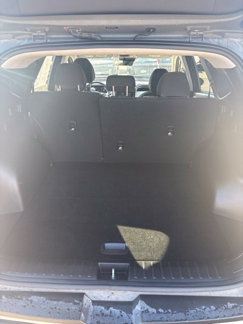 Used 2024 Gray Hyundai SEL image 19