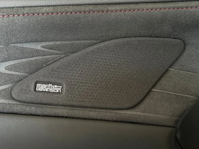 Used 2023 Iridium Lexus 500h F SPORT Performance image 32