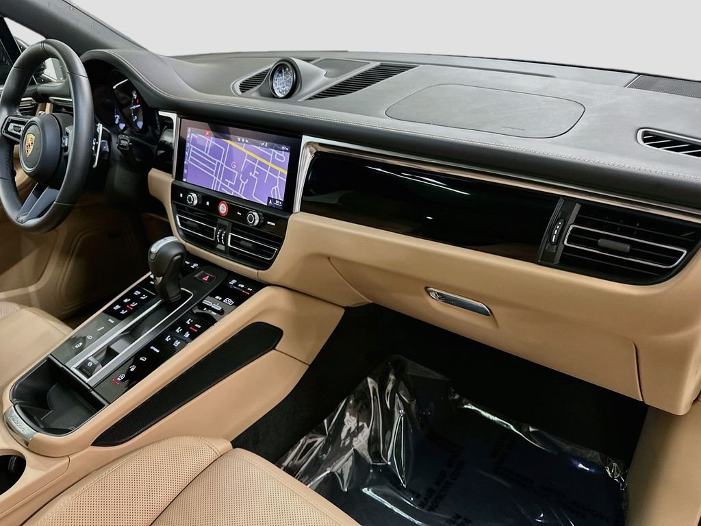 Used 2025 Black Porsche  image 30