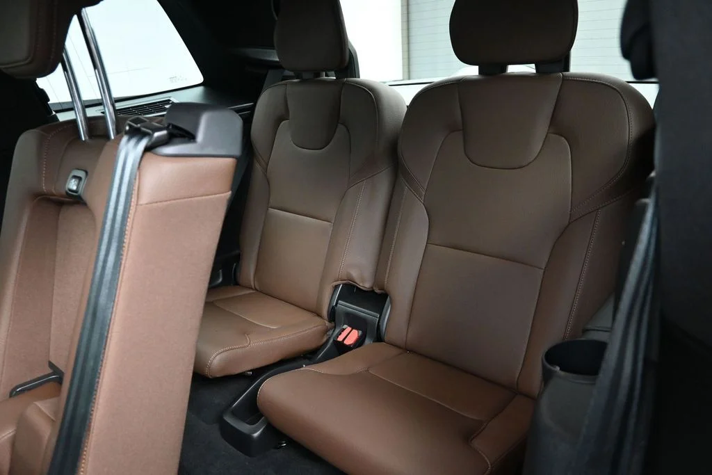 Certified Used 2025 Denim Blue Volvo Core image 14