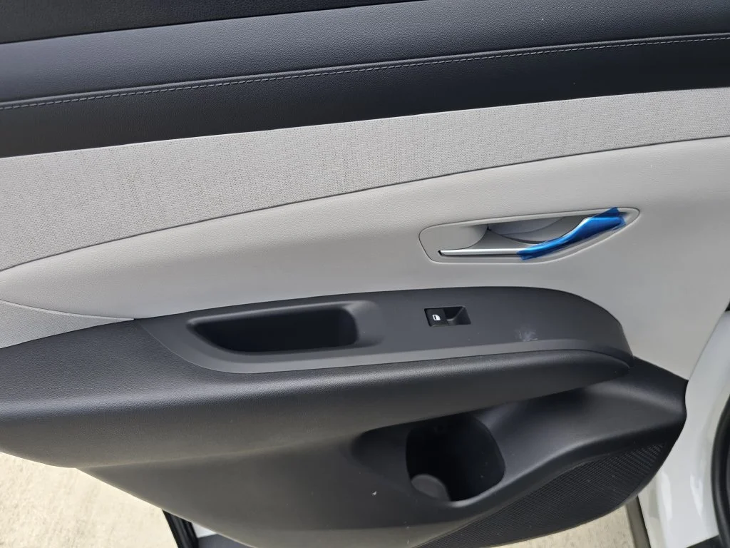 New 2026 Gray Hyundai SEL Premium image 13