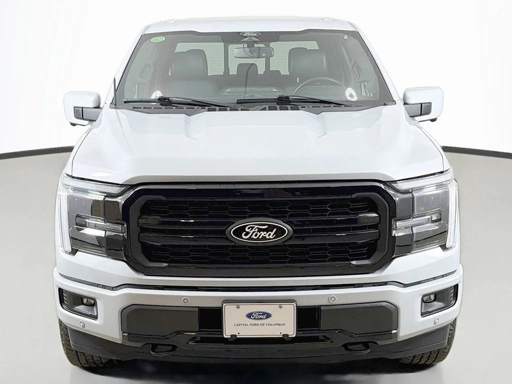 Used 2025 Space White Metallic Ford Lariat image 14