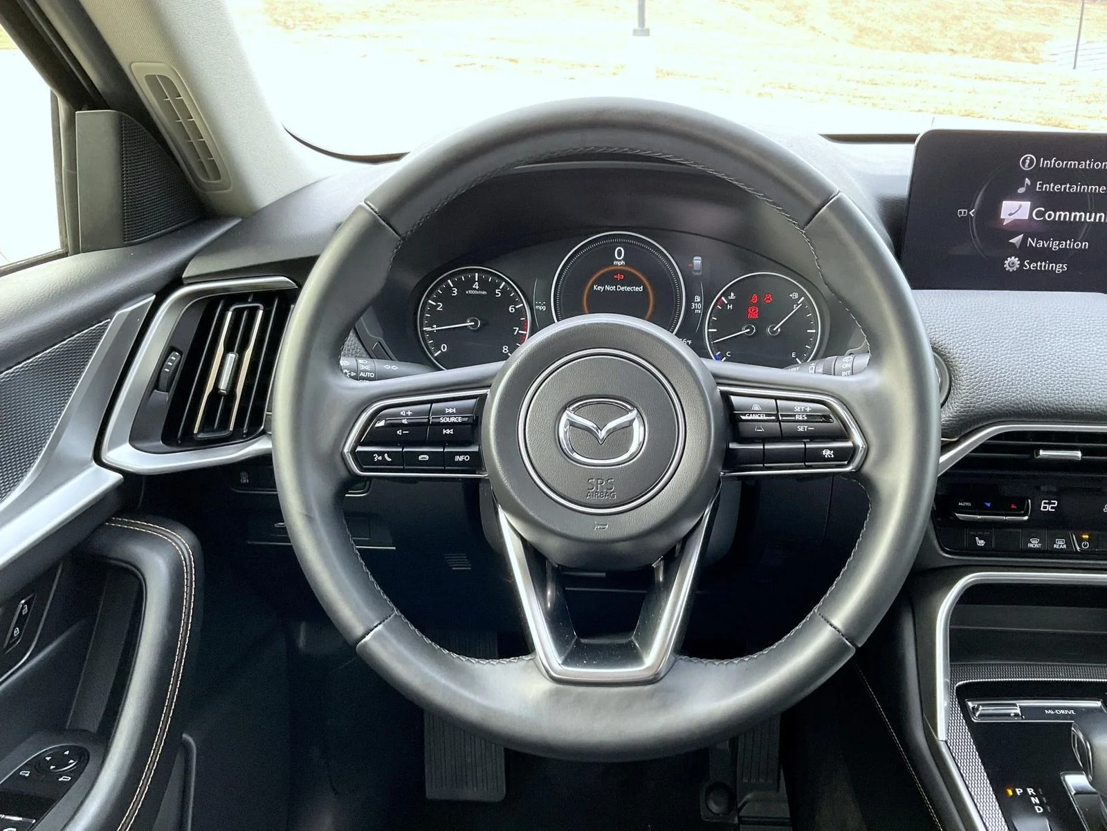 2025 Mazda CX-90 Preferred Package - Photo 10